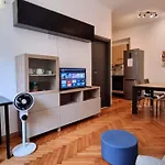 Black&Wood